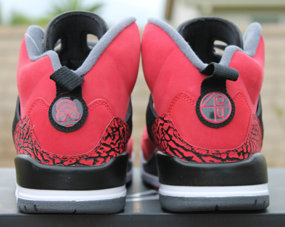 Jordan Spizike Gym Red Releasing 12