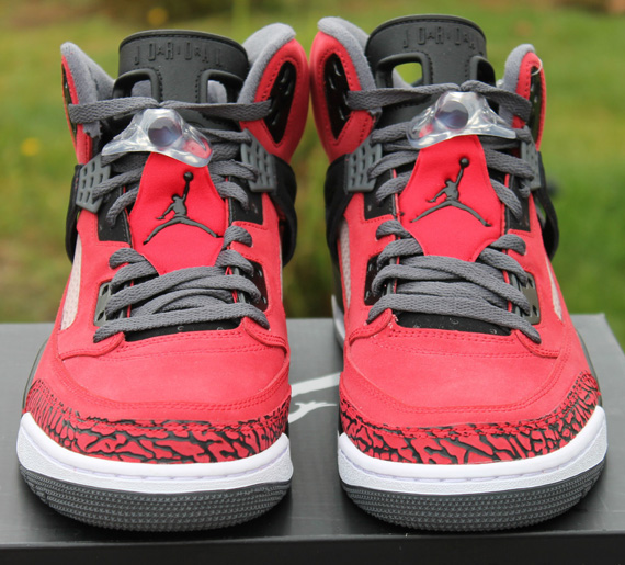 Jordan Spizike Gym Red Releasing 2