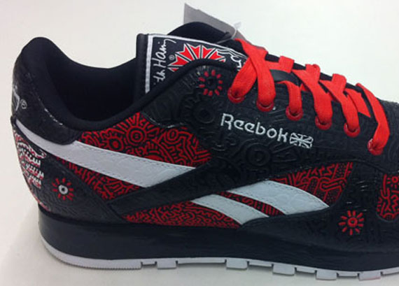 Keith Haring x Reebok CL Leather Clean Fashion