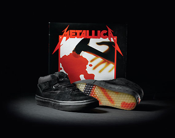 Metallica X Vand Half Cab Plimsolls VANS Old Skool VN0A4UHZ9AG1 PopcissctmblNtclbltrwht Available 2