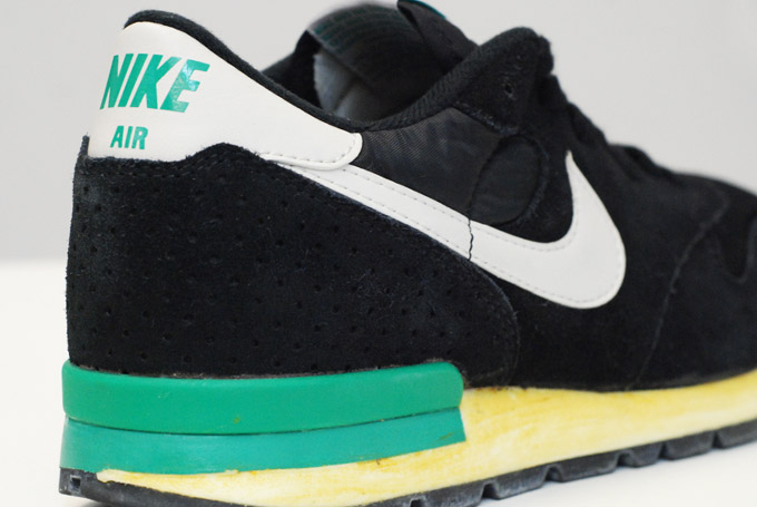 nike-air-epic-black-white-green-5 Nike Air Epic Black White Green 5