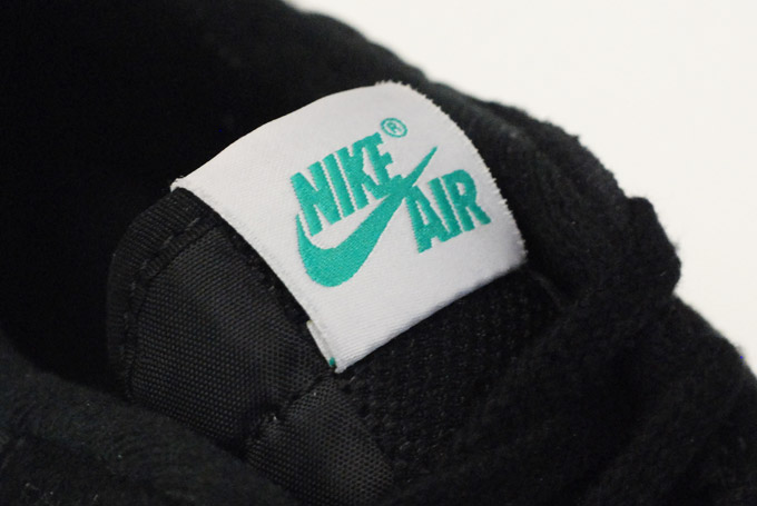 nike-air-epic-black-white-green-6 Nike Air Epic Black White Green 6