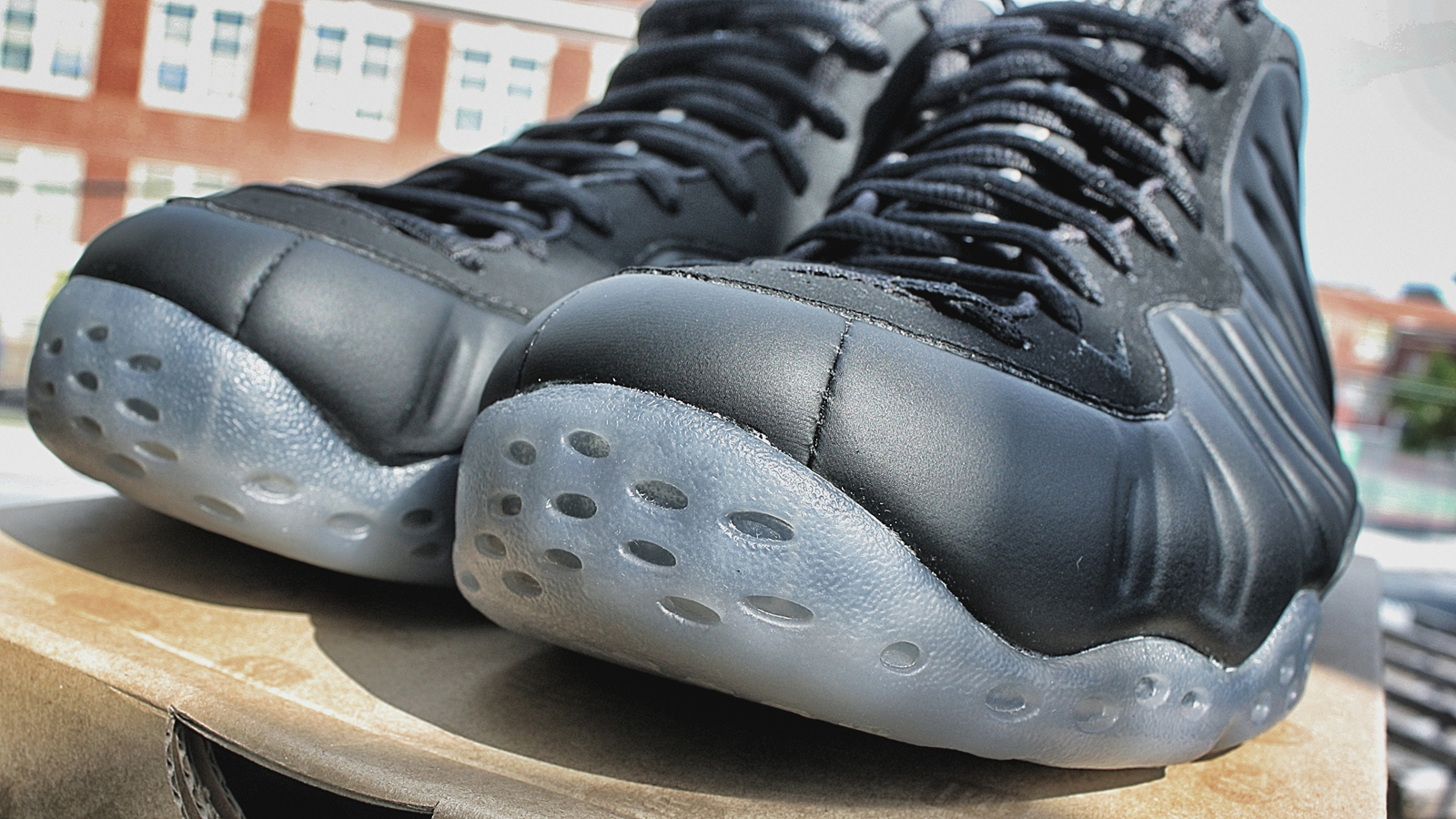 nike-air-foamposite-one-stealth-detailed-images-04 Nike Air Foamposite One Stealth Detailed Images 04