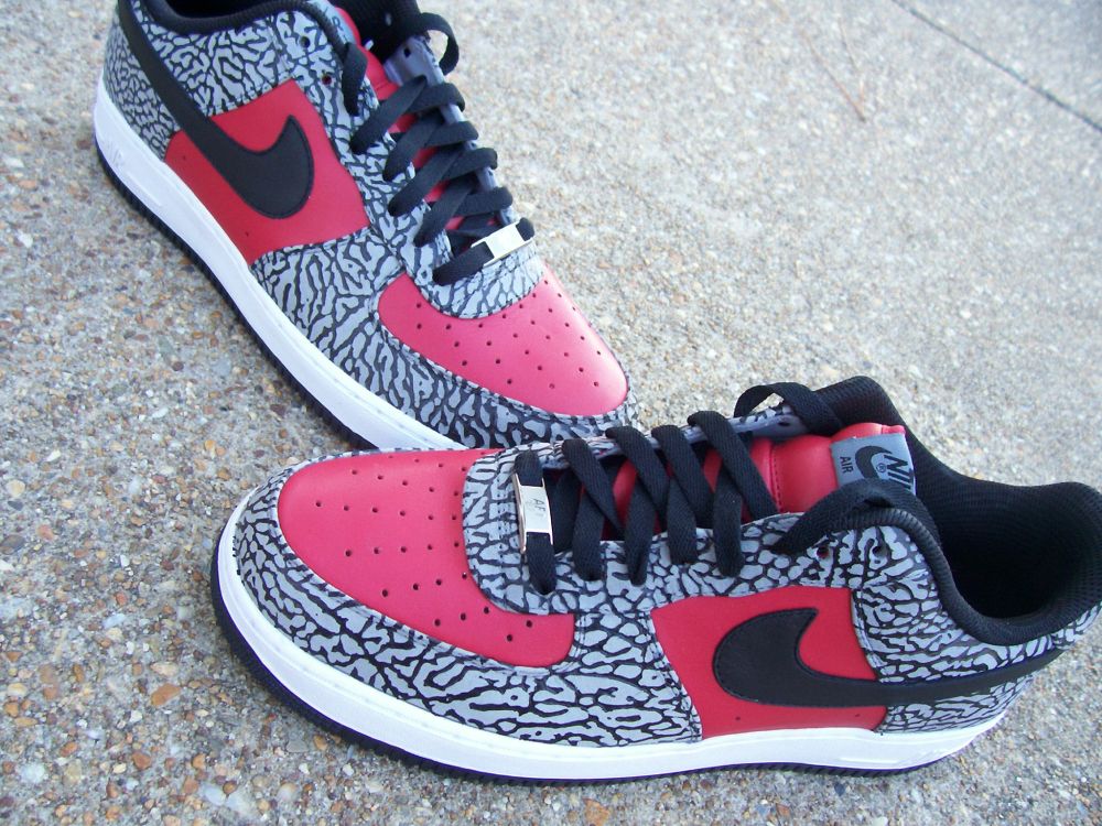 nike-air-force-1-low-supreme-2012-customs-05 Nike Air Force 1 Low Supreme 2012 Customs 05