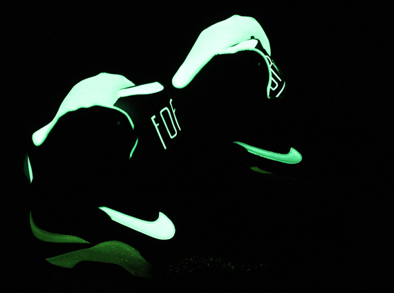 Nike Air Force 180 Mid "Glow in the Dark" - Release Date