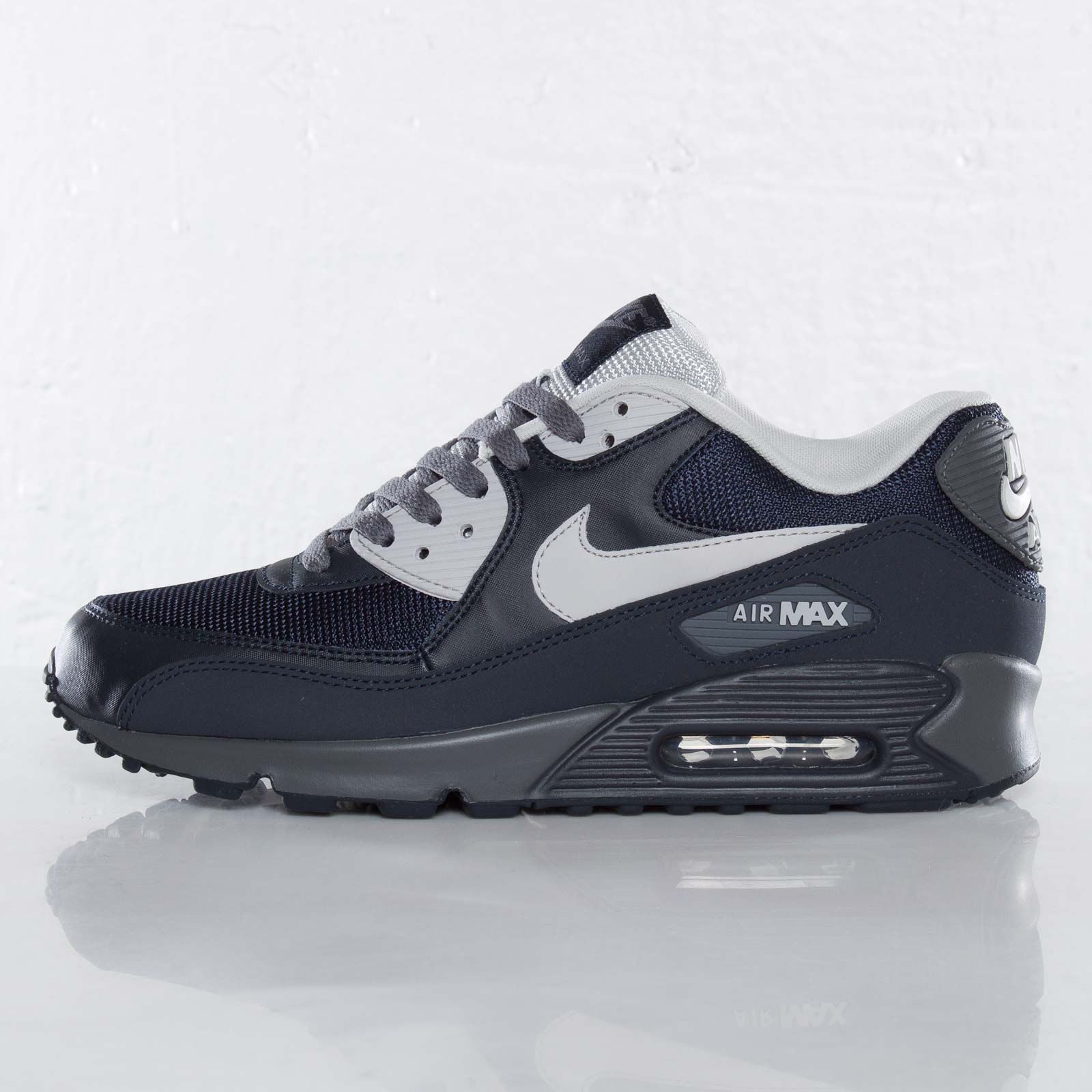 nike-air-max-90-essential-dark-obsidian-neutral-grey-dark-grey-1 Nike Air Max 90 Essential Dark Obsidian Neutral Grey Dark Grey 1