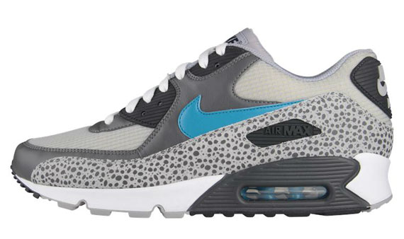 grey safari nike