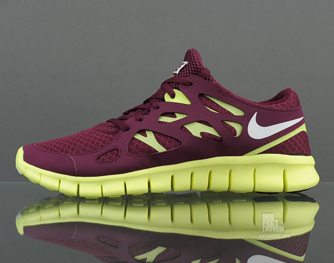 nike-free-run-2-nsw-bordeaux-white-volt-2 Nike Free Run 2 Nsw Bordeaux White Volt 2