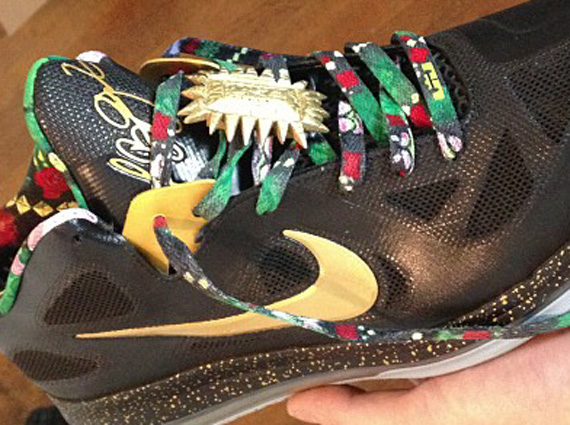 Nike LeBron 9 Low “Watch The Throne” Customs by El Cappy