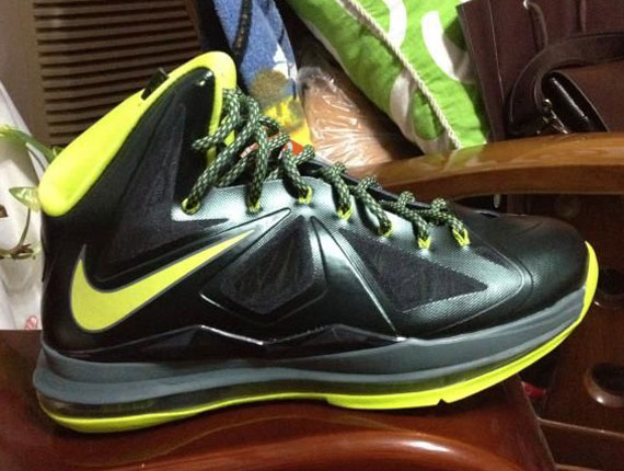 Lebron x dunkman hotsell