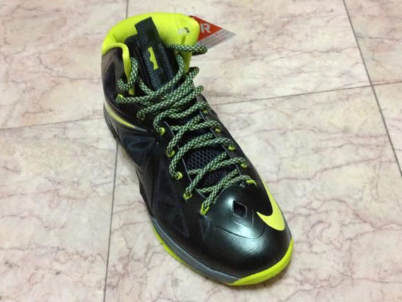 Nike Lebron X Dunkman New Images 8