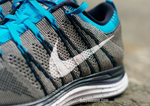 Nike Flyknit - New Colorways - SneakerNews.com