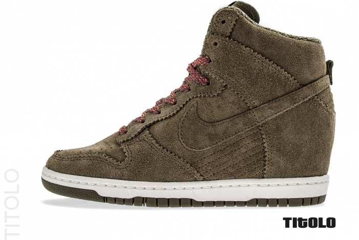 nike-wmns-dunk-sky-high-1 Nike Wmns Dunk Sky High 1