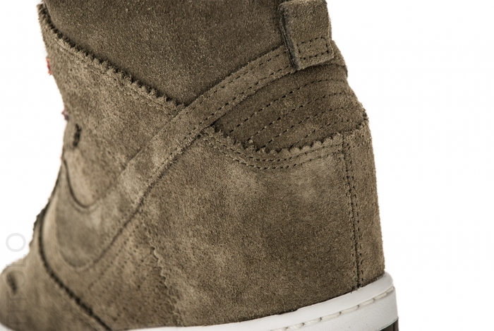 nike-wmns-dunk-sky-high-4 Nike Wmns Dunk Sky High 4