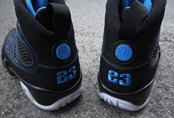 Photo Blue Black Jordan 9