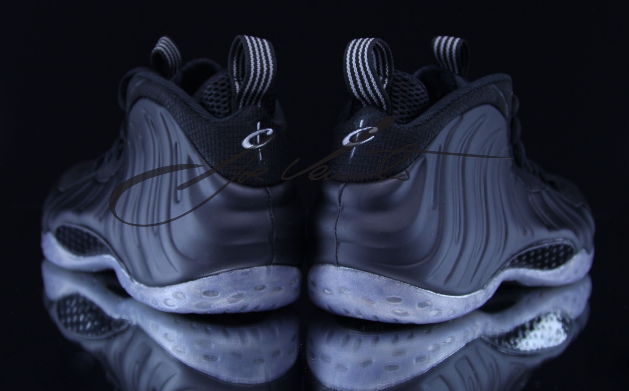 Stealth Nike Air Foamposite One Detailed Images 08