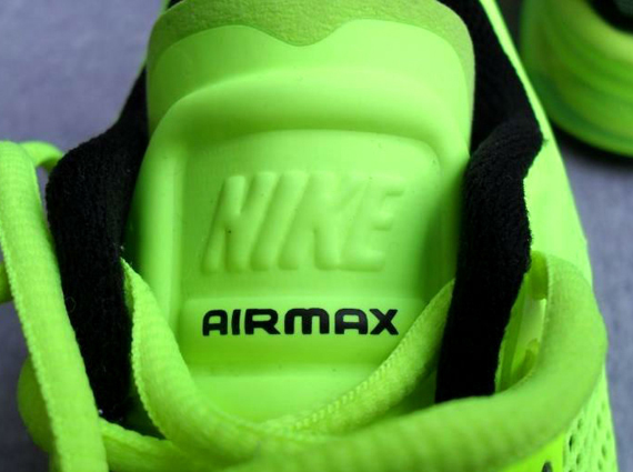 Nike Air Max 2013 Volt 5