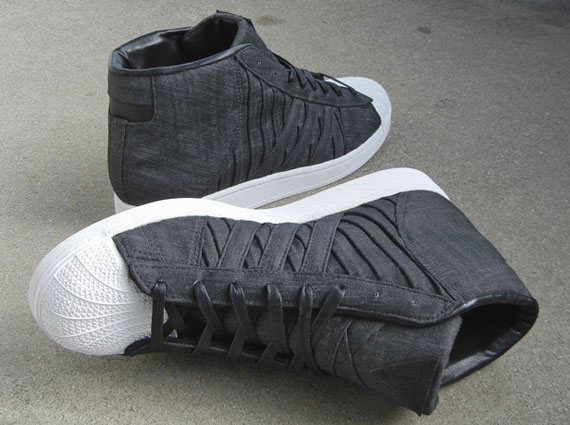 agentschap huilen ga sightseeing adidas Pro Model "Balmain" Customs by JBF - SneakerNews.com