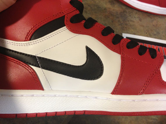 Air Jordan 1 High - White - Varsity Red - Black