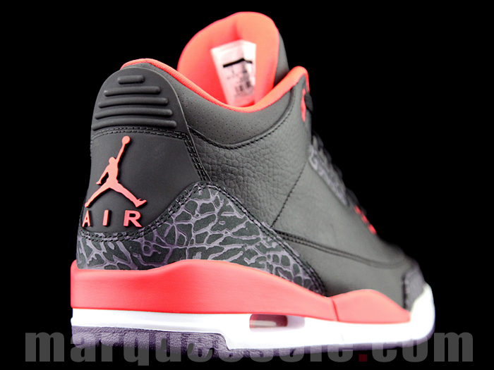 Air Jordan 3 Bright Crimson 03