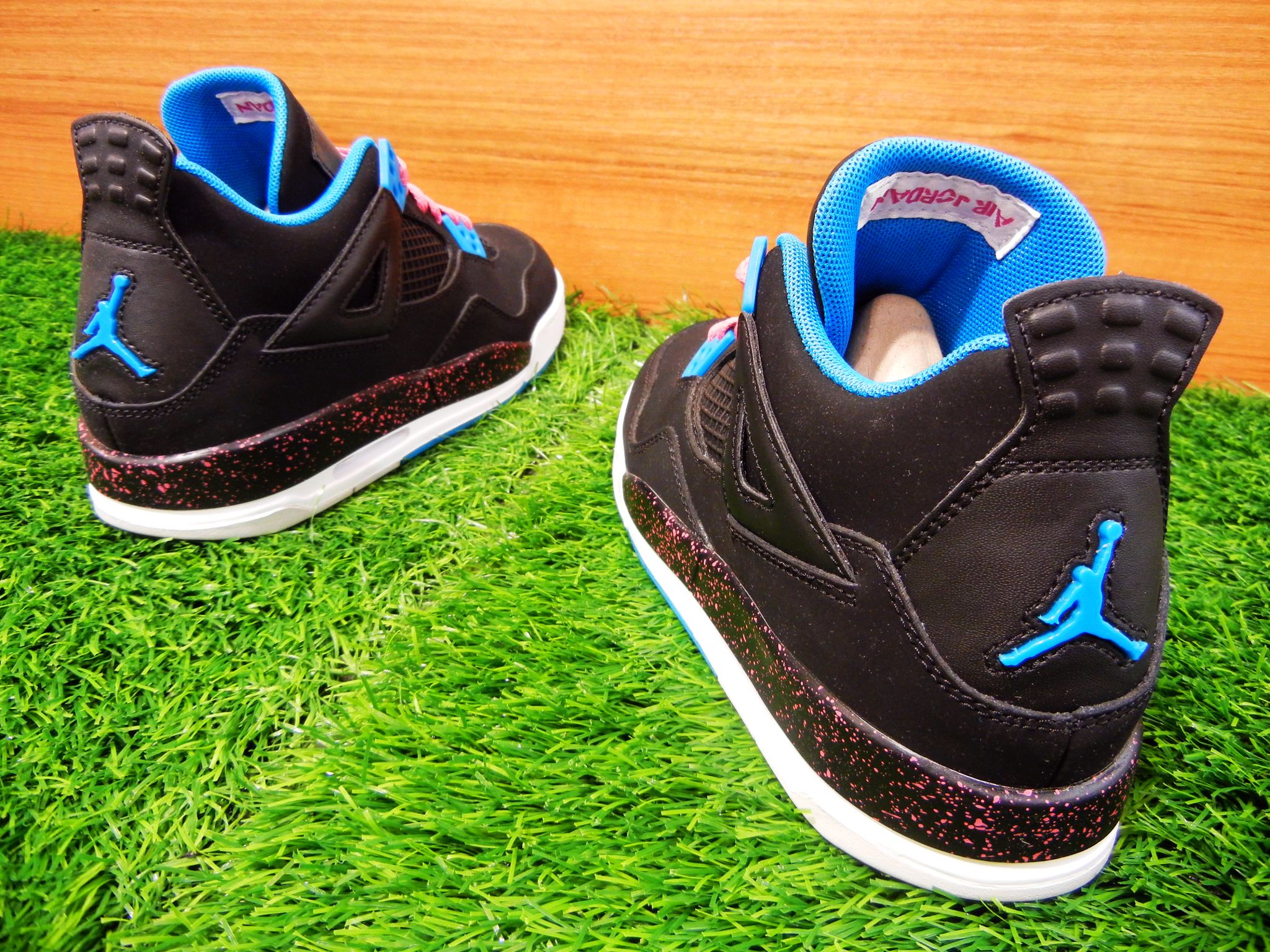 dynamic-blue-pink-air-jordan-iv-gs-05 Dynamic Blue Pink Air Jordan Iv Gs 05