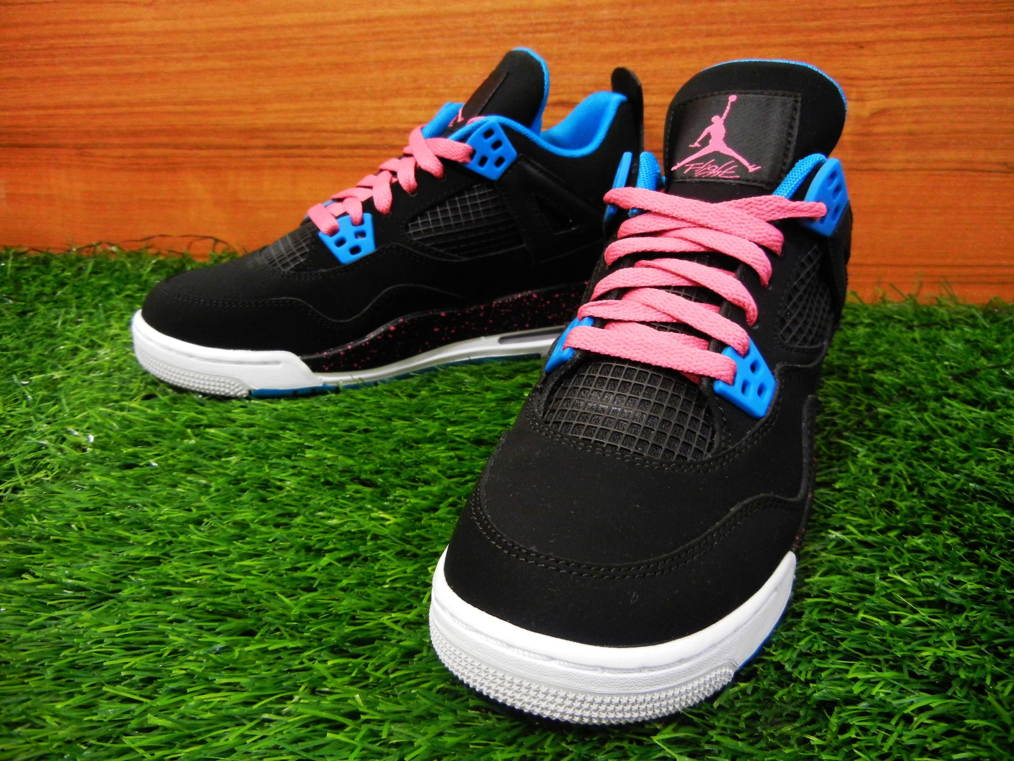 dynamic-blue-pink-air-jordan-iv-gs-11 Dynamic Blue Pink Air Jordan Iv Gs 11