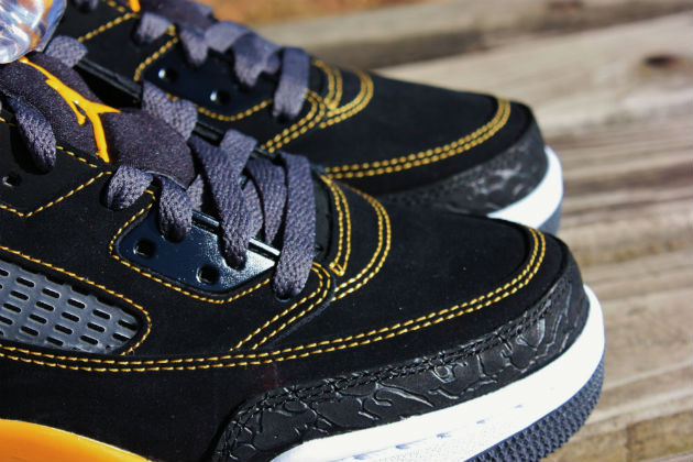 Jordan Spizike Black University Gold 4