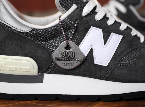 nb 990 30th anniversary