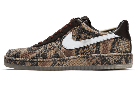 Nike Air Force 1 Downtown Python 21