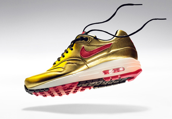 Nike Air Max 1 Metallic Gold Infrared 1