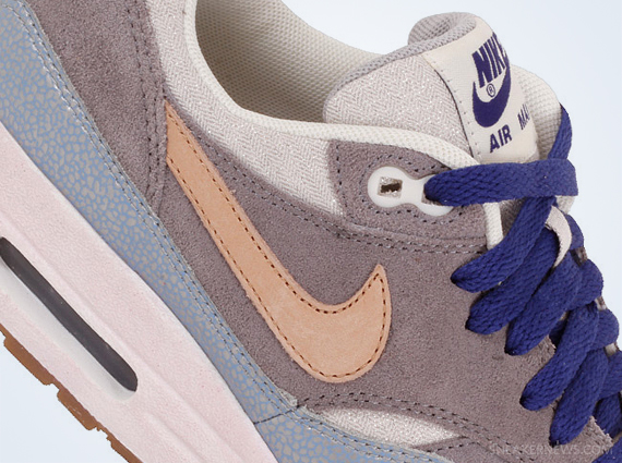 Nike WMNS Air Max 1 - Metallic Silver - Vachetta Tan - Clear Grey ...