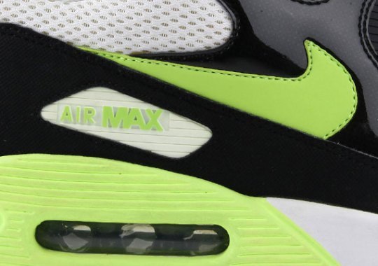 Nike Air Max 90 – Black – White – Neon