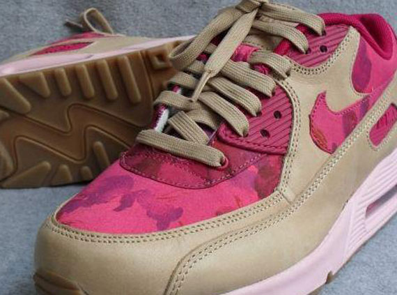 Nike Air Max 90 “Pink Camo”