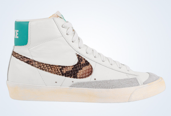 Nike Blazer Mid 77 Sail Atomic Teal Snakeskin 3