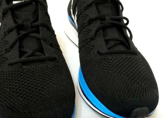 Nike Flyknit Trainer Black Blue White 5