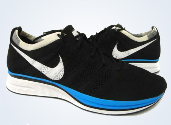 Nike Flyknit Trainer Black Blue White