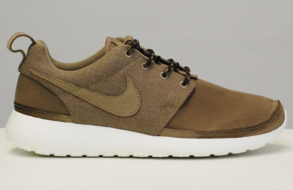Nike Roshe Run Premium Khaki 1