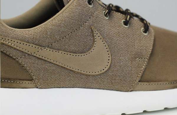 Nike Roshe Run Premium Khaki 4