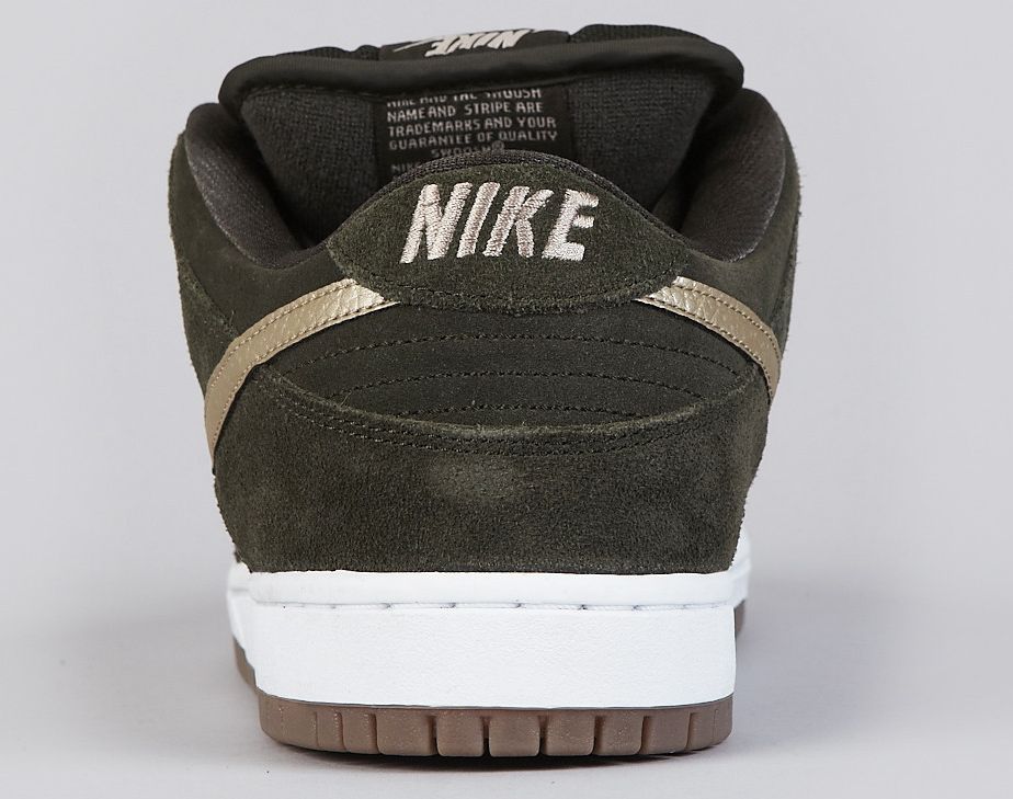 nike-sb-dunk-low-sequoia-metallic-zinc-03 Nike Sb Dunk Low Sequoia Metallic Zinc 03
