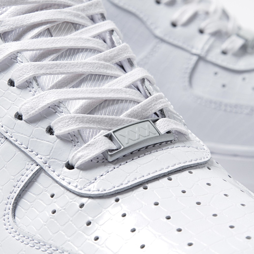 Nike Wmns Air Force 1 Low Stud Pack 03