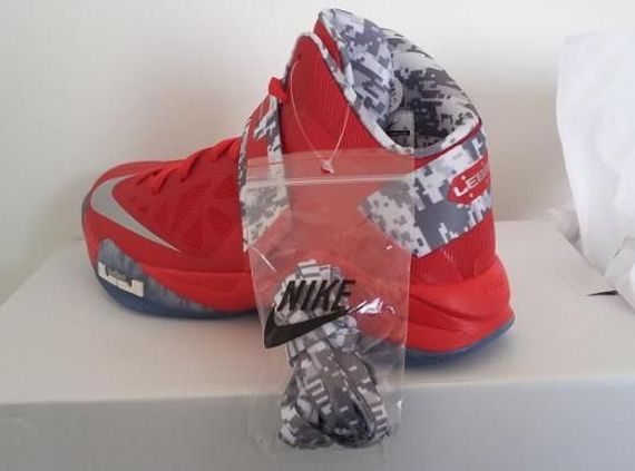 Nike Zoom Soldier 6 Ohio State Carrier Classic 03