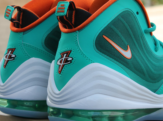 Nike Air Penny V "Dolphins" - Release Reminder