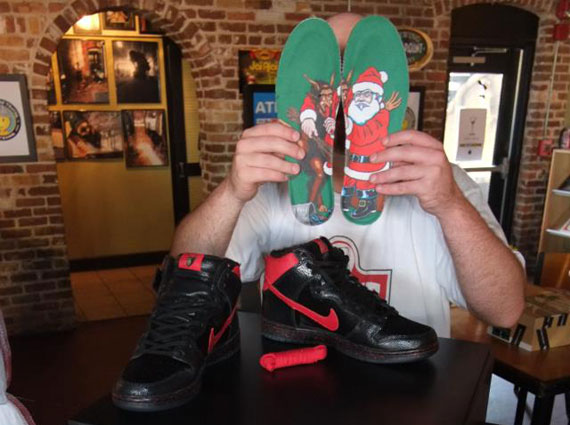 sean cliver x nike sb dunk high krampus 1