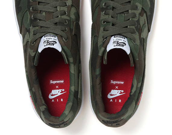 Supreme x Nike Air Force 1 Low – Release Reminder - SneakerNews.com