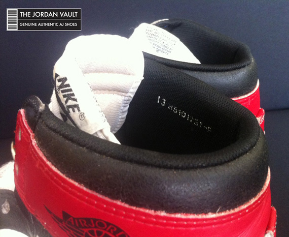 Air Jordan 1 Original Black Toe 1