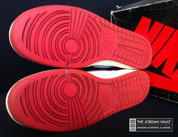 Air Jordan 1 Original Black Toe 6