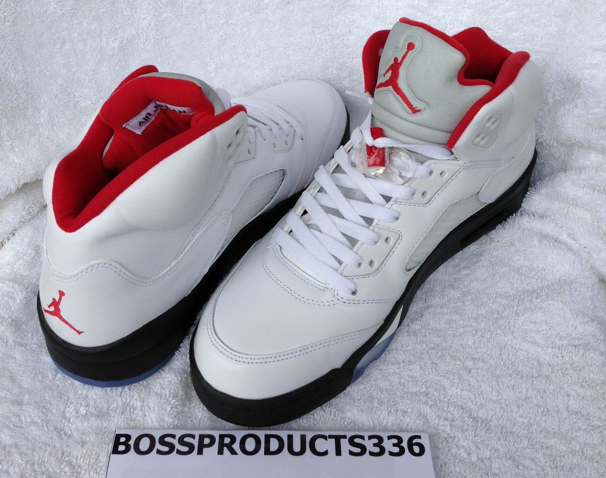 Air Jordan V Retro White Fire Red Black 05