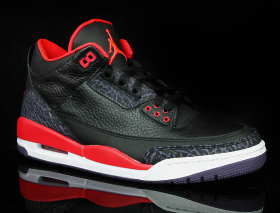Crimson Jordan 3 14