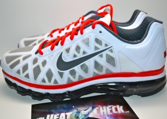 Lebron James Nike Air Max 2011 Pe 1