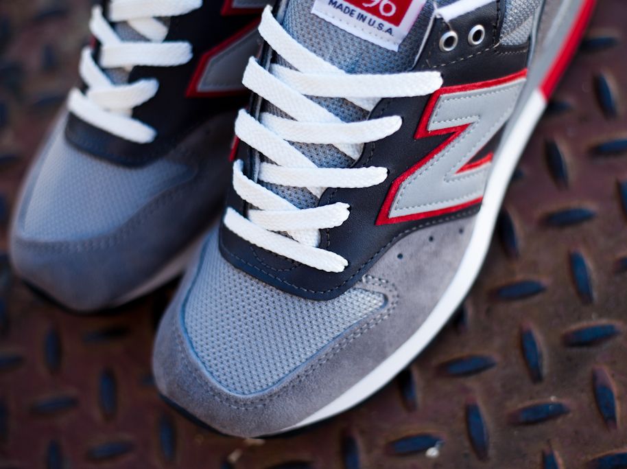 New Balance 996 Grey Navy Red 051